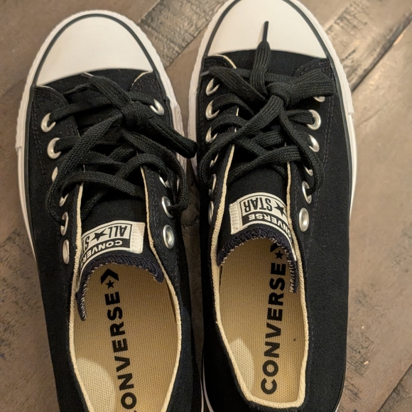Converse Women's Black Low-Top Sneakers - Picture 12 of 14